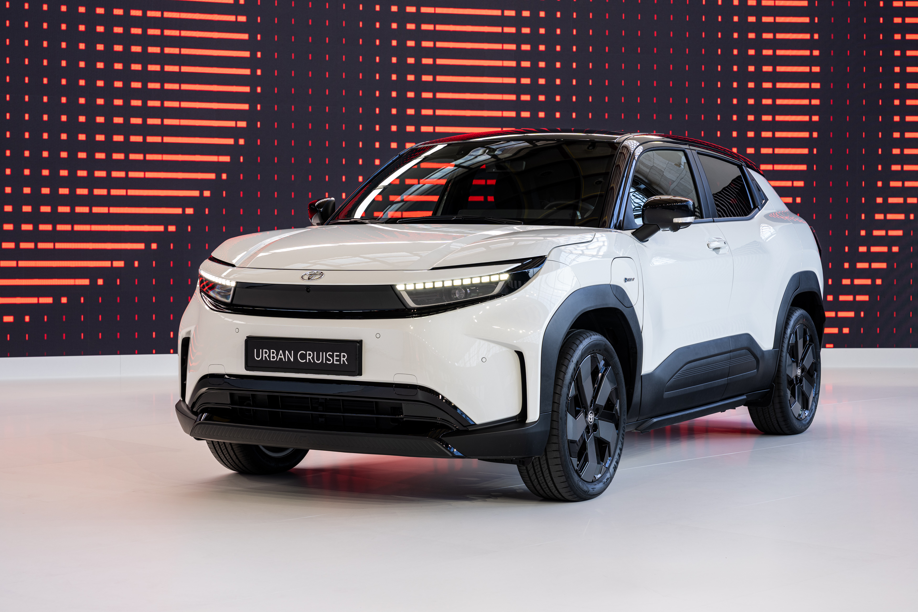 Toyota C-HR+, Toyota Urban Cruiser