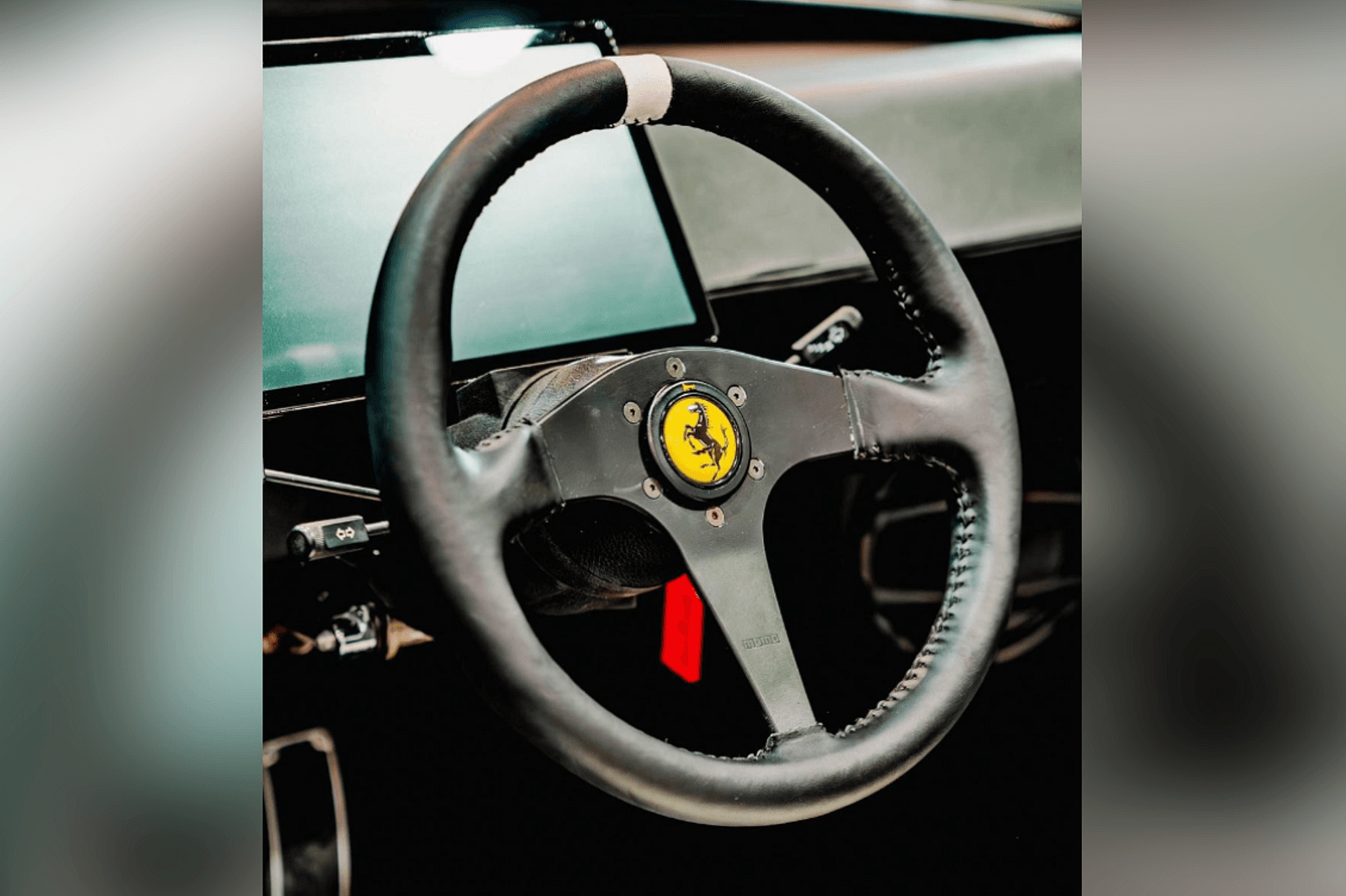 Ferrari Testarossa-