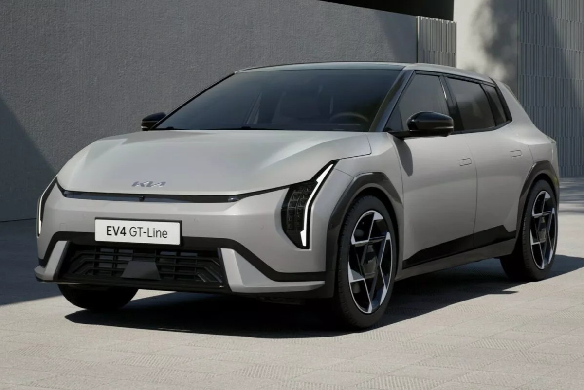 Kia EV4