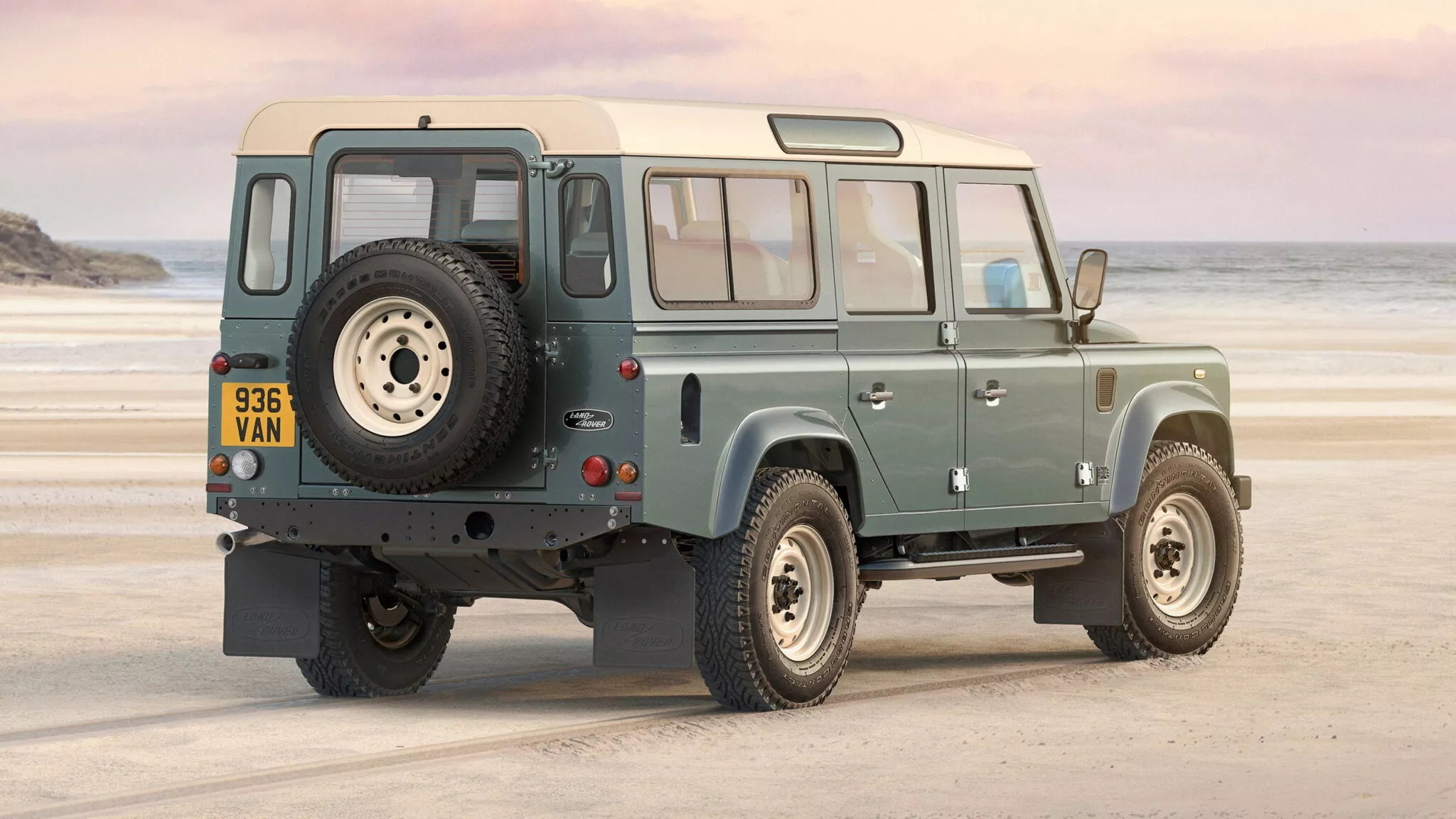 Defender V8