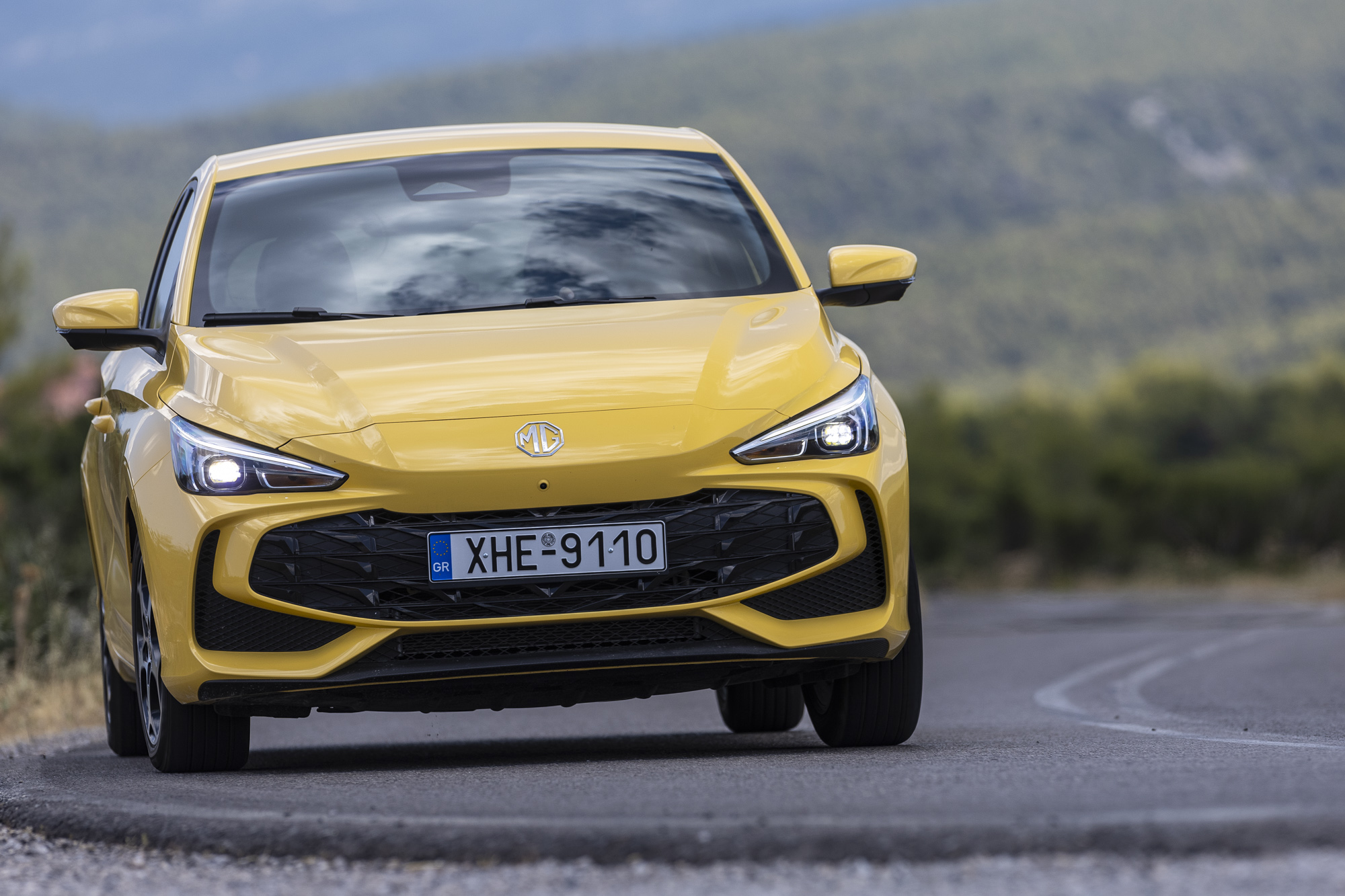 MG3 Hybrid+ vs Renault Clio E-Tech