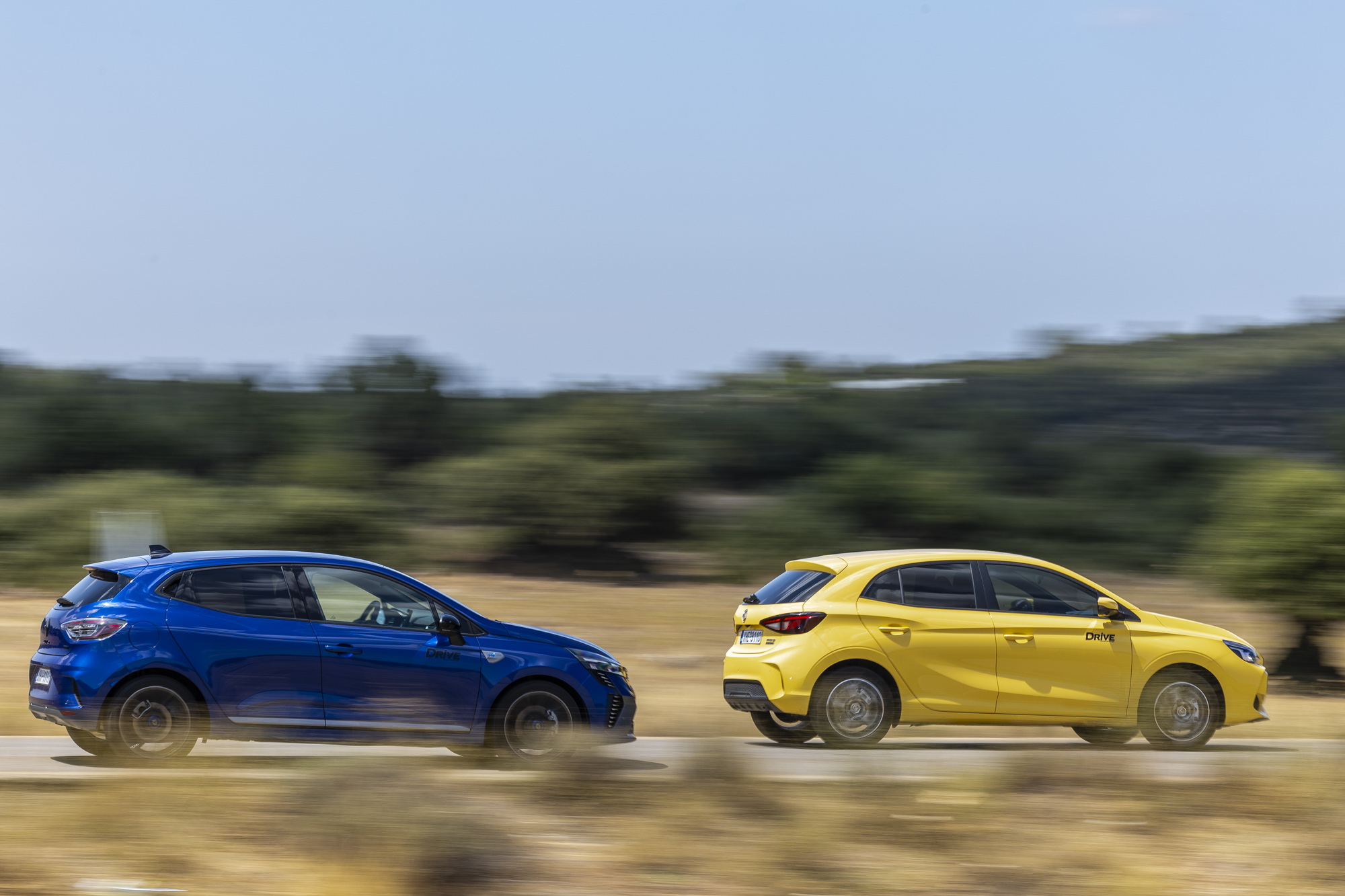 MG3 Hybrid+ vs Renault Clio E-Tech