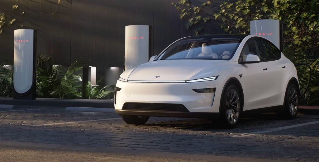 SUV Tesla Model Y Juniper 