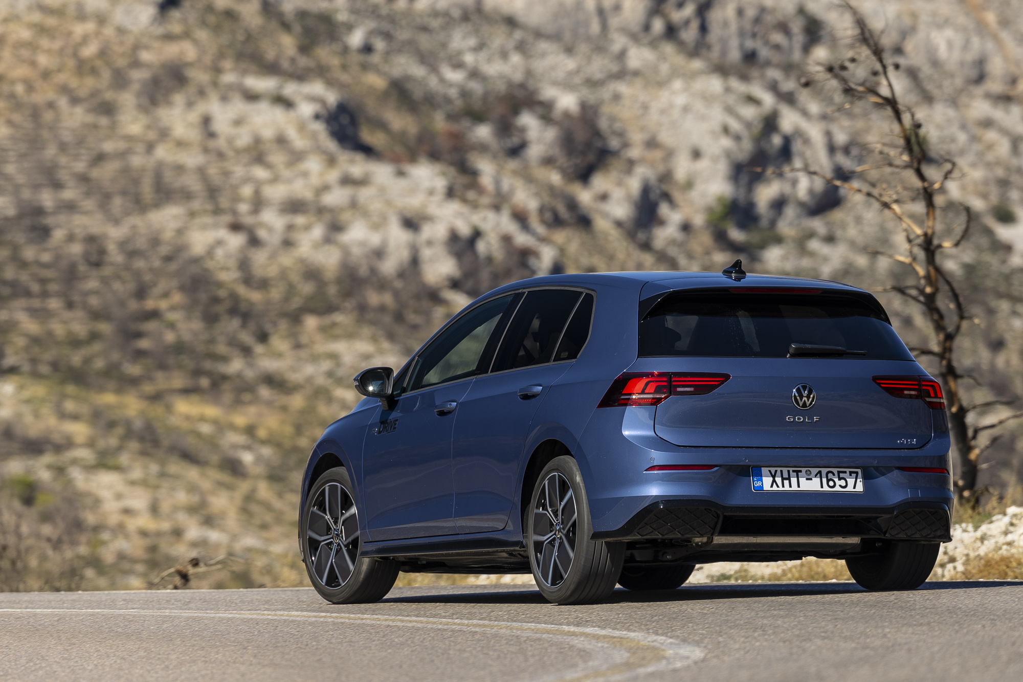 Test drive: VW Golf eTSI 150 PS DSG, Photo © DRIVE Media Group/Thanassis Koutsogiannis