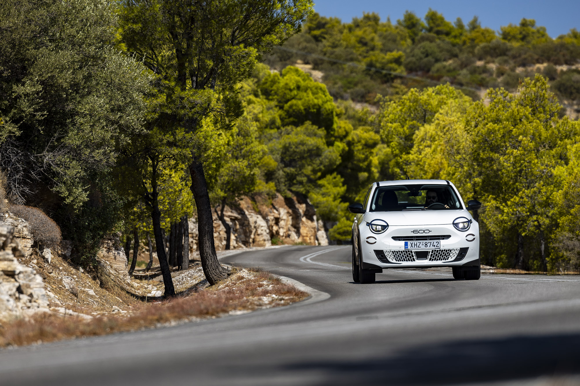 Test drive: FIAT 600 1.2 Hybrid 100 CV DCT , Photo © DRIVE Media Group/Thanassis Koutsogiannis