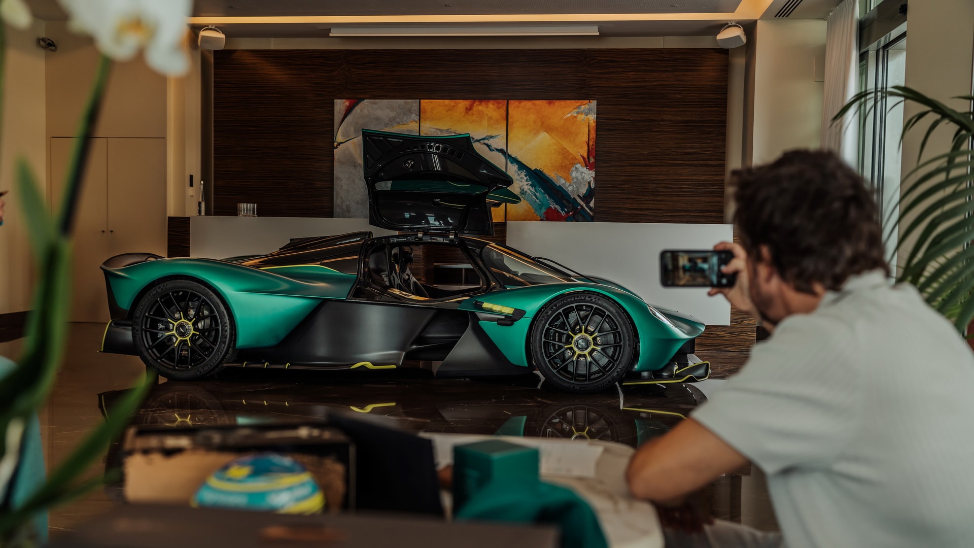 Aston Martin Valkyrie