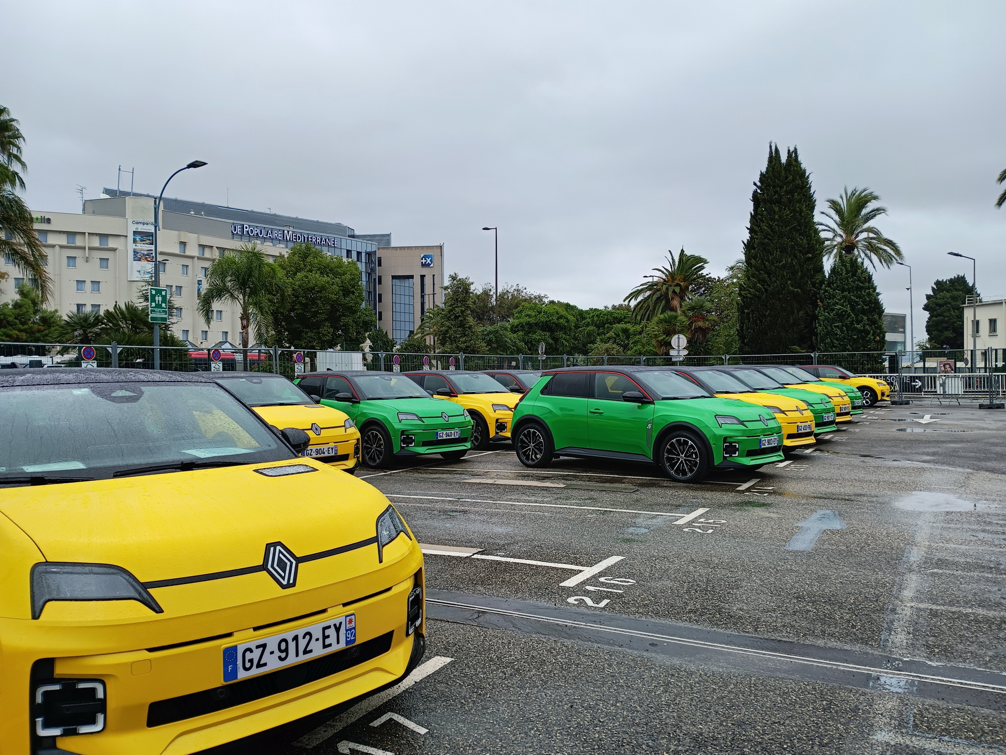 Αποστολή στη Νίκαια, Renault 5 E-Tech Electric, Photo Yannis Koutsouflakis