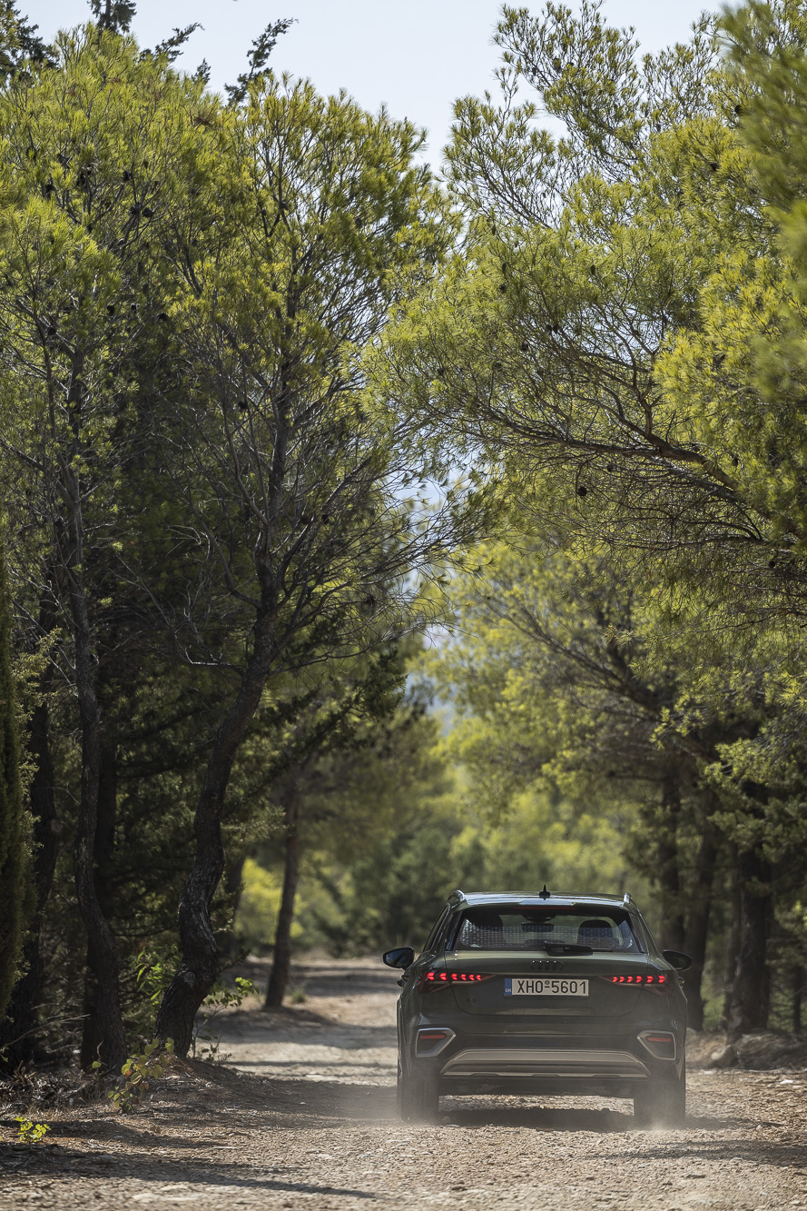 Test drive: Audi A3 Allstreet 35 TFSI S tronic, Photo © DRIVE Media Group/Thanassis Koutsogiannis