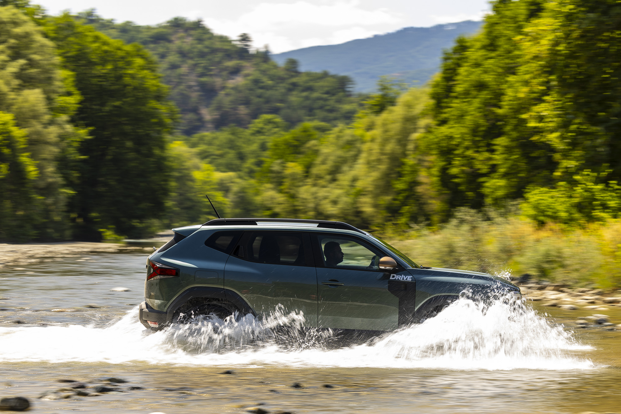 Test drive: Dacia Duster Eco-G 100, Photo DRIVE Media Group/Thanassis Koutsogiannis