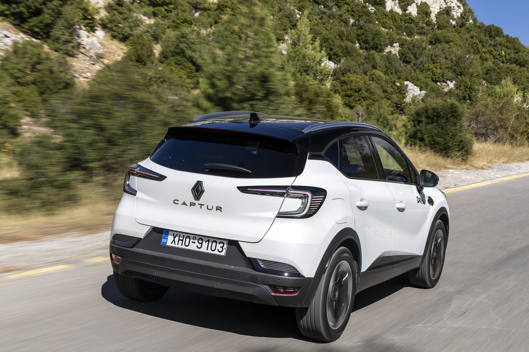 Test drive: Renault Captur Eco-G 100, Photo © DRIVE Media Group/Thanassis Koutsogiannis