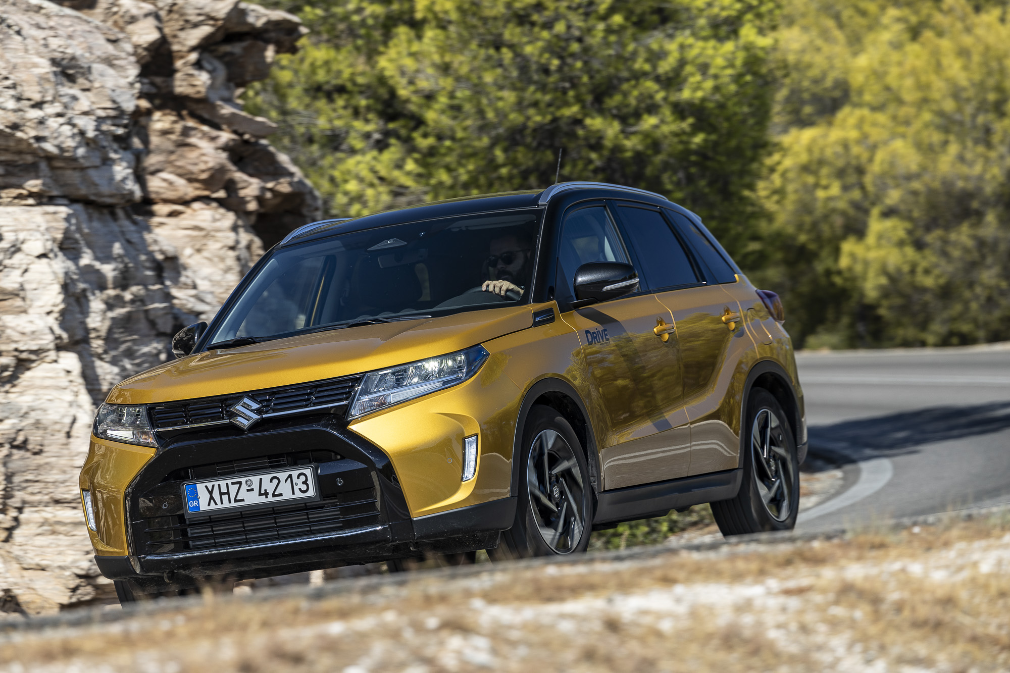 Test drive: Suzuki Vitara 1.4 Hybrid 48V AllGrip, Photo © DRIVE Media Group/Thanassis Koutsogiannis