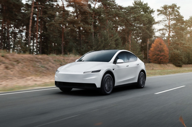 Tesla Model Y Standard