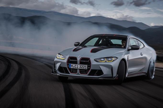 Επίσημο: Νέα BMW M4 CSL [video] | Drive