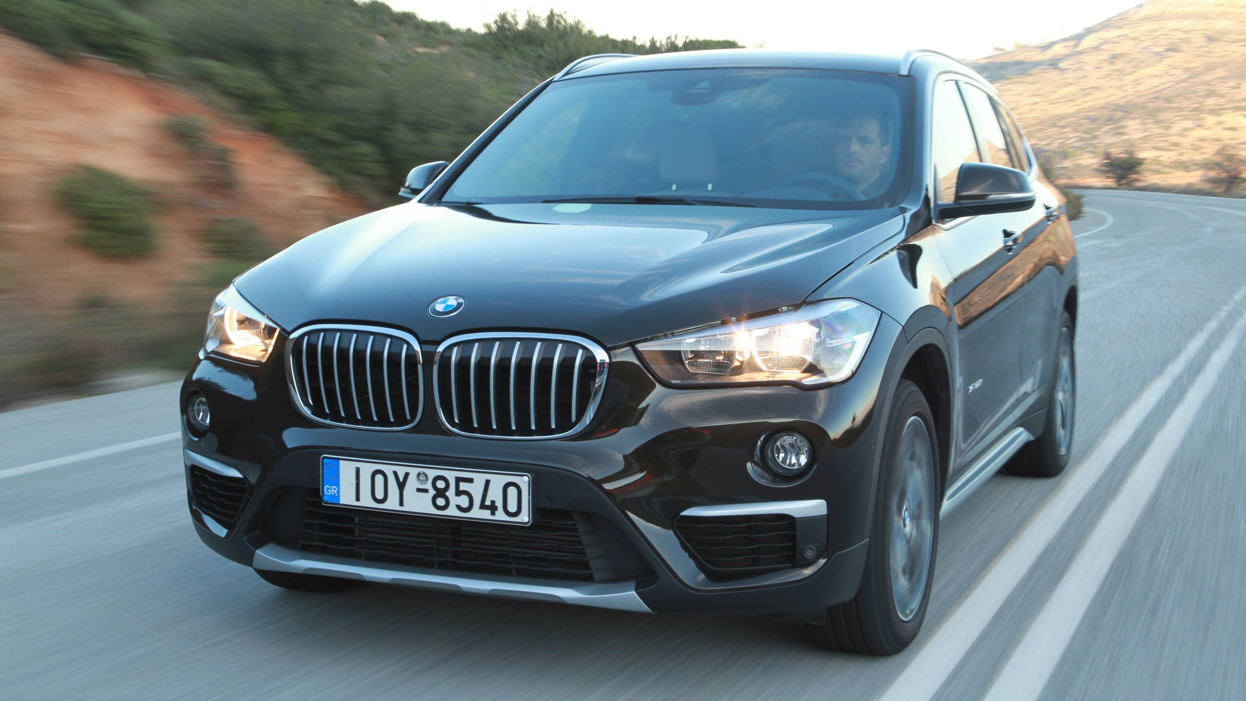 Test drive BMW X1 xDrive20i Drive